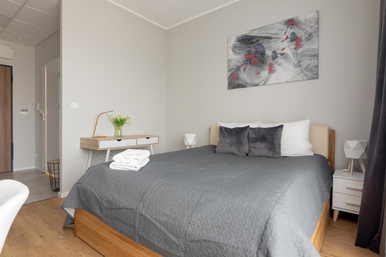 Wola Chic Silver Studio Varsovie Extérieur photo
